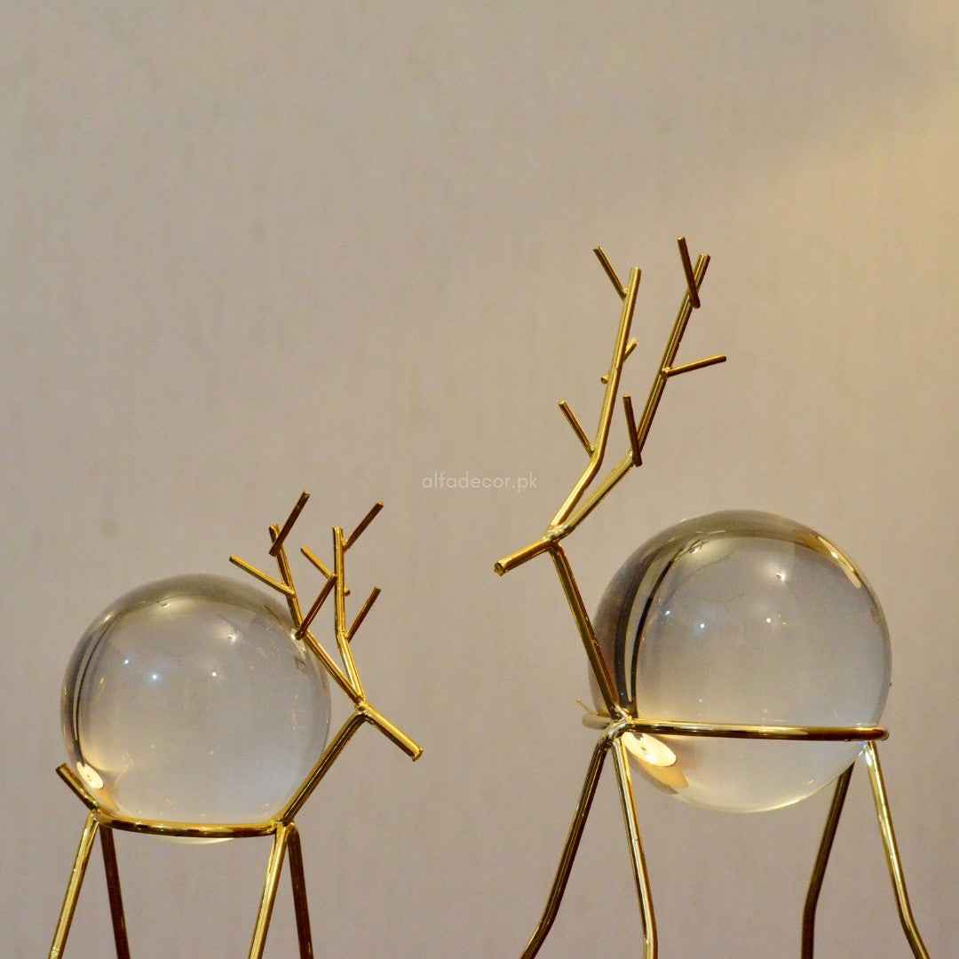 Golden Antlers: Reindeer Art Set