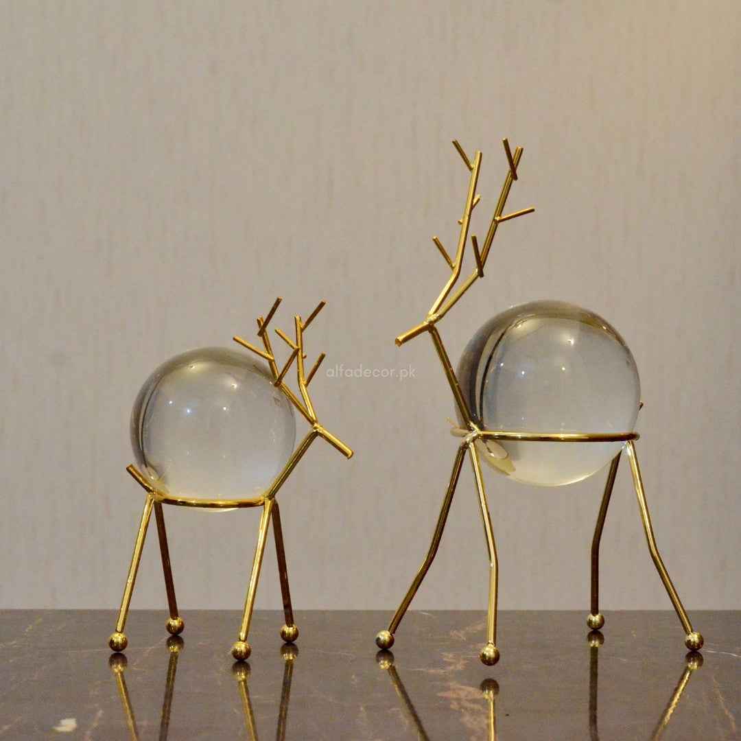 Golden Antlers: Reindeer Art Set