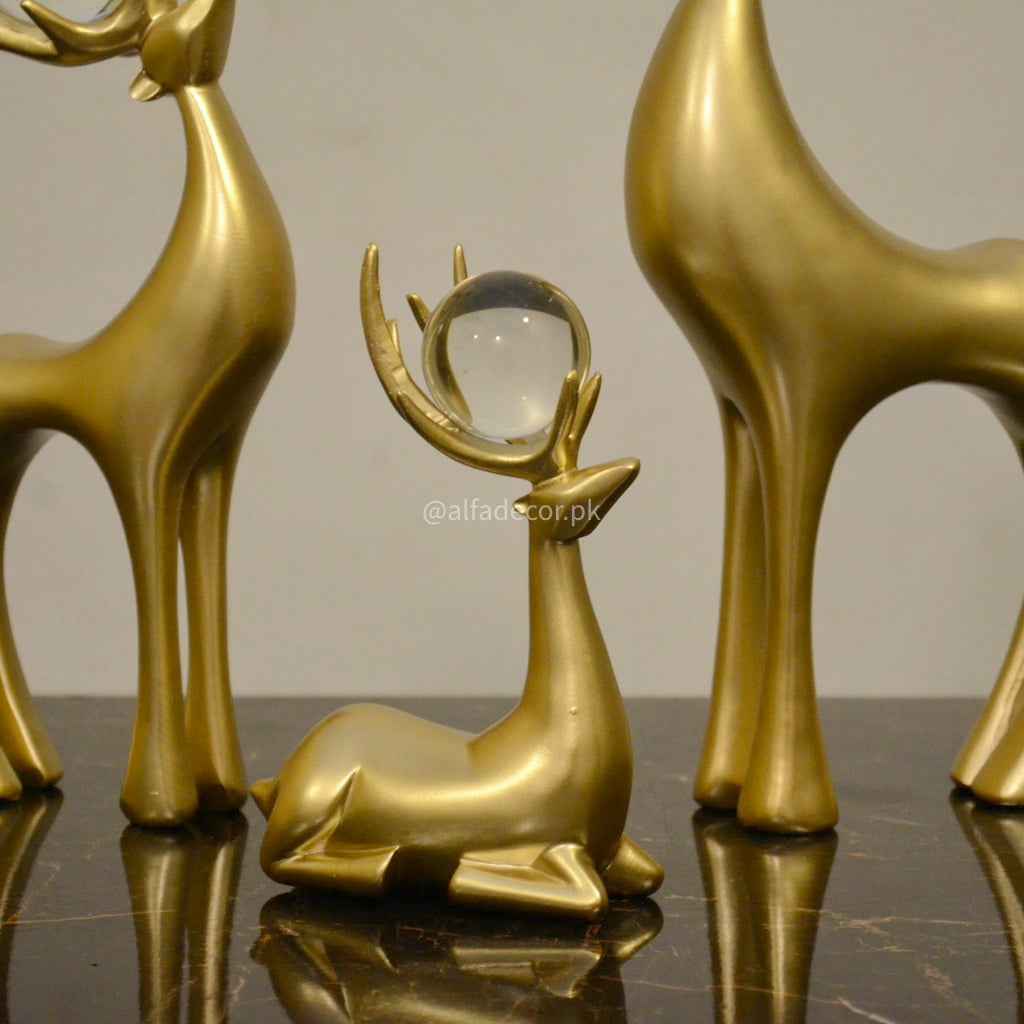 Gilded Artistic Charm Deer Set