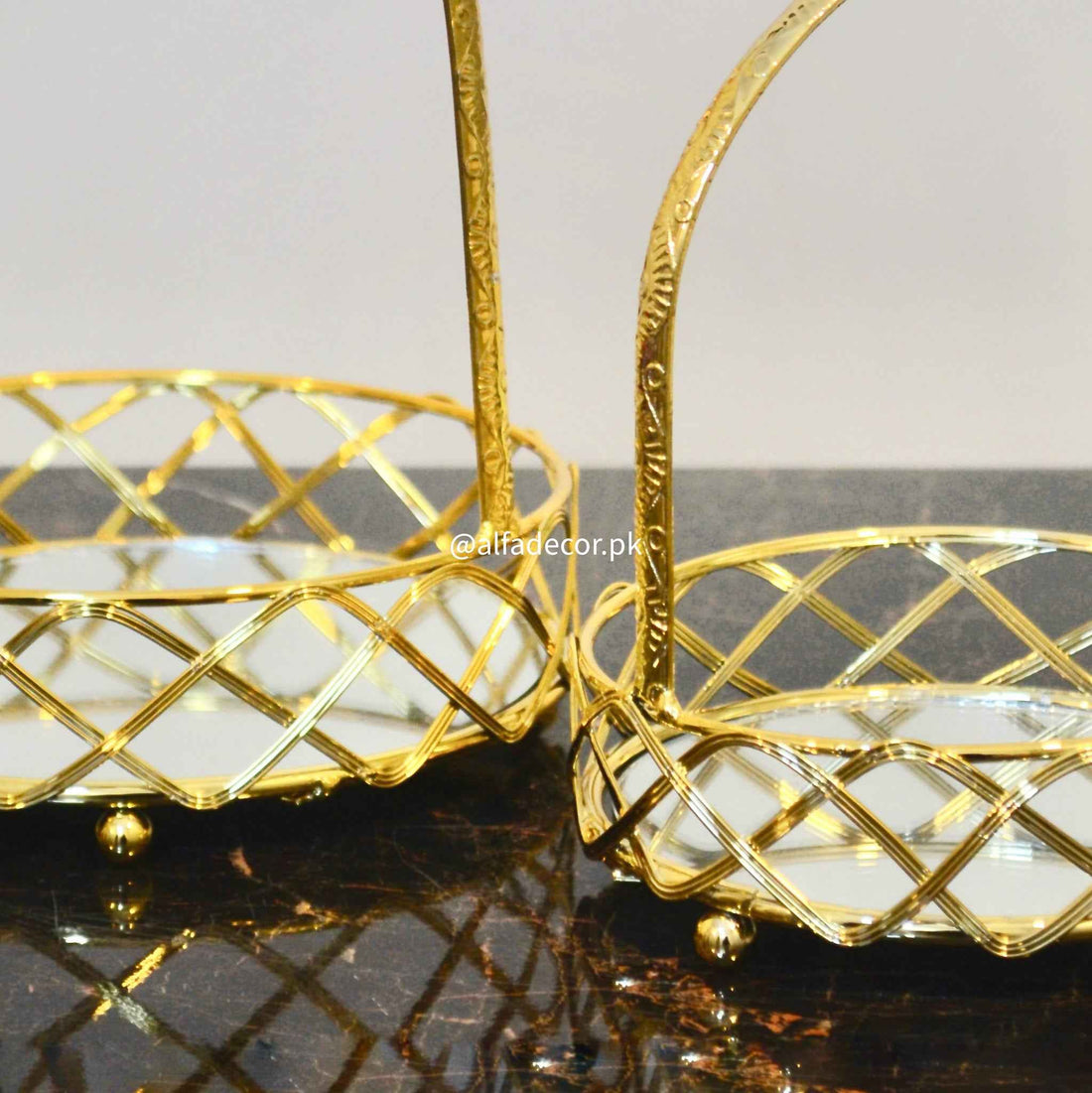 Gilded Metallic Baskets - Mirrored Tray Set