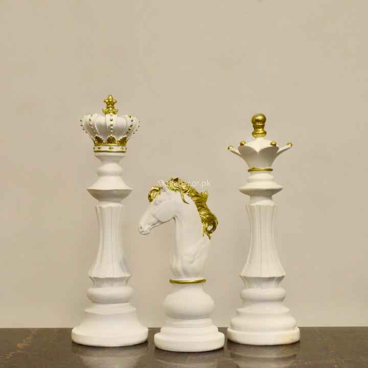 Mejestic Bright Chess Trio – King, Queen, Knight Set
