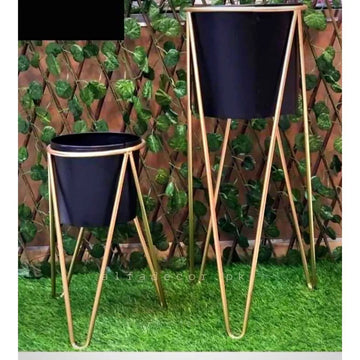 Pair of Planting Racks - Tri Stand